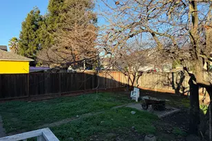 2260 Pulgas Ave, Palo Alto, CA 94303 - Photo 23