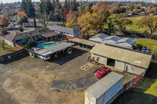 5025 El Paraiso Ave, Sacramento, CA 95824 - Photo 11