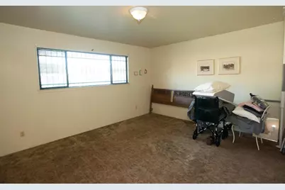 5025 El Paraiso Avenue, Sacramento, CA 95824 - Photo 65