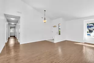 136 Rambling Dr, Folsom, CA 95630 - Photo 9