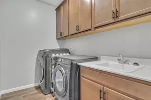 1519 S Minories Dr, Plumas Lake, CA 95961 - Photo 19