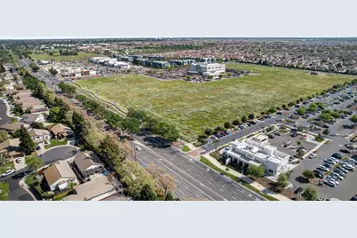 7608 Mendham Court, Elk Grove, CA 95758 - Photo 57