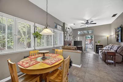 7608 Mendham Court, Elk Grove, CA 95758 - Photo 15