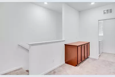 2516 John Glenn Way, Sacramento, CA 95834 - Photo 31