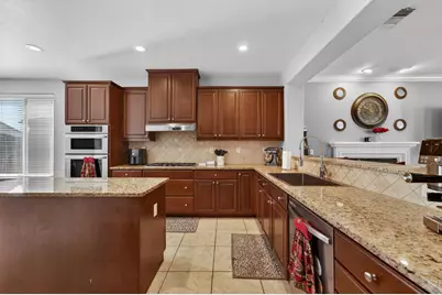 1404 High Noon Drive, Plumas Lake, CA 95961 - Photo 11