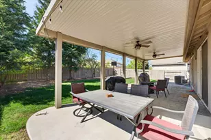 1404 High Noon Dr, Plumas Lake, CA 95961 - Photo 33