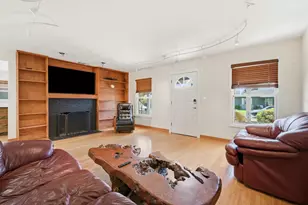 2020 Lake Dr, Stockton, CA 95204 - Photo 3