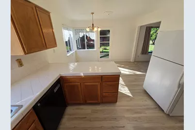 2100 Farnsworth Way, Rancho Cordova, CA 95670 - Photo 7