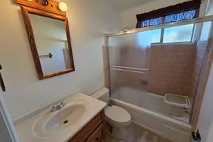 2100 Farnsworth Way, Rancho Cordova, CA 95670 - Photo 27