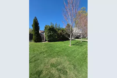2100 Farnsworth Way, Rancho Cordova, CA 95670 - Photo 65