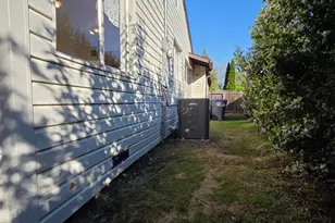 2100 Farnsworth Way, Rancho Cordova, CA 95670 - Photo 53