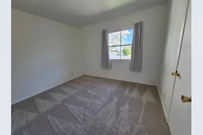 2100 Farnsworth Way, Rancho Cordova, CA 95670 - Photo 25