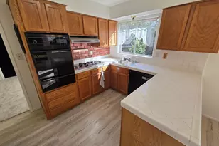 2100 Farnsworth Way, Rancho Cordova, CA 95670 - Photo 5