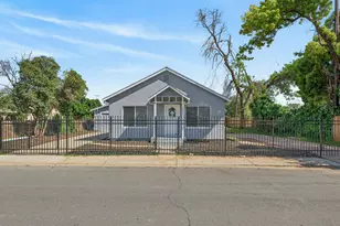 4021 46th St, Sacramento, CA 95820 - Photo 1