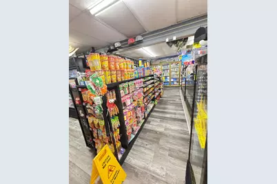 S Cherry Avenue, Fresno, CA 93706 - Photo 9