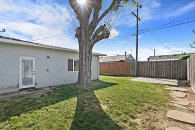 916 6th Street, Ripon, CA 95366 - Photo 31