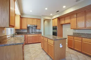 2236 Clear Lake Ct, Tracy, CA 95304 - Photo 13