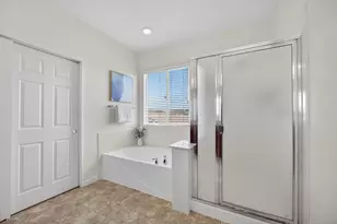 561 Greg Thatch Cir, Sacramento, CA 95835 - Photo 41