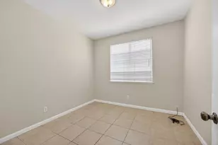 561 Greg Thatch Cir, Sacramento, CA 95835 - Photo 19