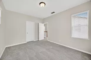 561 Greg Thatch Cir, Sacramento, CA 95835 - Photo 27