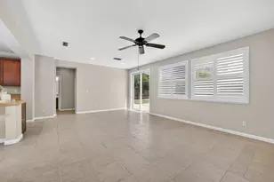 561 Greg Thatch Cir, Sacramento, CA 95835 - Photo 15