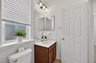 561 Greg Thatch Cir, Sacramento, CA 95835 - Photo 23