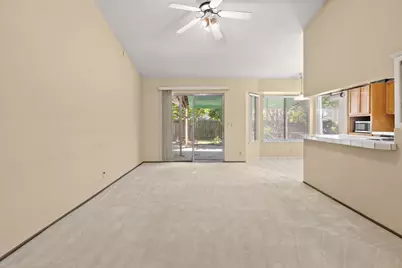 8385 Stonybeck Circle, Sacramento, CA 95828 - Photo 9