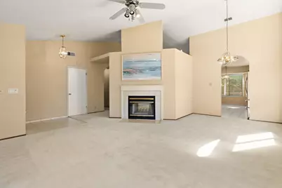 8385 Stonybeck Circle, Sacramento, CA 95828 - Photo 3