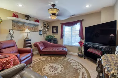 1712 Newhampton Way, Modesto, CA 95355 - Photo 33