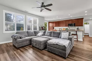 307 Bannerman Ct, El Dorado Hills, CA 95762 - Photo 11