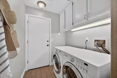 6406 Kilbeggan Way, Elk Grove, CA 95758 - Photo 29