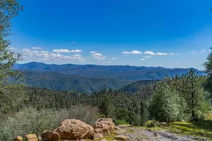 1033 Sandalwood Dr, Murphys, CA 95247 - Photo 1