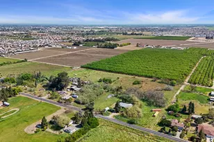 21398 Oleander Ave, Manteca, CA 95337 - Photo 15