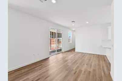 6441 Ventris Walk, Sacramento, CA 95823 - Photo 9