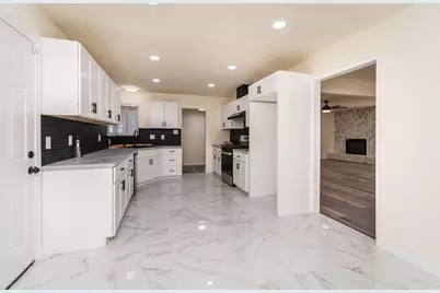 204 Edan Avenue, Stockton, CA 95207 - Photo 13