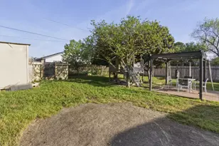 2330 Meadowbrook Ave, Merced, CA 95348 - Photo 13