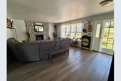 23944 Oakmont Way, Auburn, CA 95602 - Photo 3