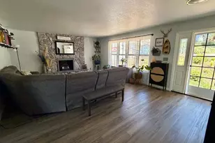 23944 Oakmont Way, Auburn, CA 95602 - Photo 3