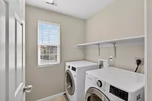 8195 Kramer Rnch Ln, Elk Grove, CA 95758 - Photo 37