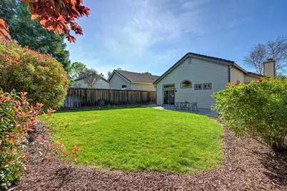 225 Rochelle Court, Roseville, CA 95661 - Photo 13