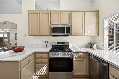 225 Rochelle Court, Roseville, CA 95661 - Photo 29