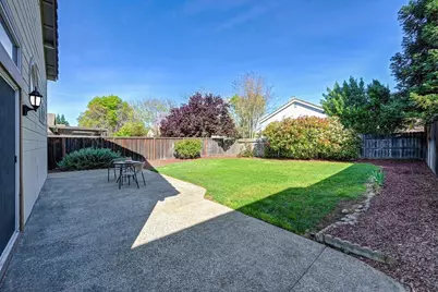 225 Rochelle Court, Roseville, CA 95661 - Photo 11