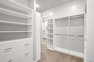 1734 N Pk Ave, Clovis, CA 93619 - Photo 31