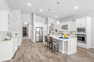 1734 N Pk Ave, Clovis, CA 93619 - Photo 39