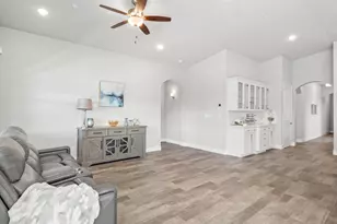 1734 N Pk Ave, Clovis, CA 93619 - Photo 45