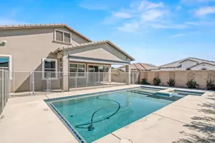 1734 N Pk Ave, Clovis, CA 93619 - Photo 55