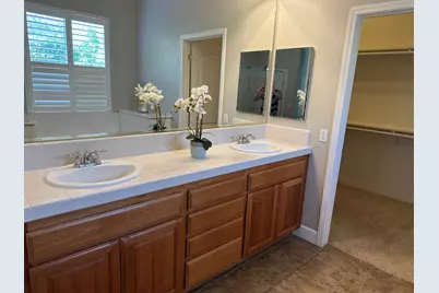 2064 Ranch Bluff Way, El Dorado Hills, CA 95762 - Photo 13