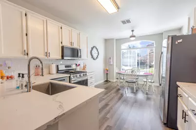 2152 Milan Way, Roseville, CA 95678 - Photo 9