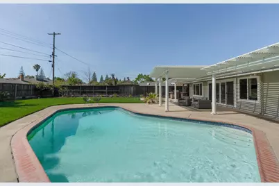 3210 Fieldcrest Drive, Sacramento, CA 95821 - Photo 49