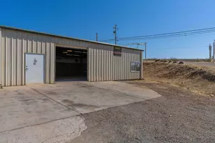 10600 Sunset Dr, Jackson, CA 95642 - Photo 7